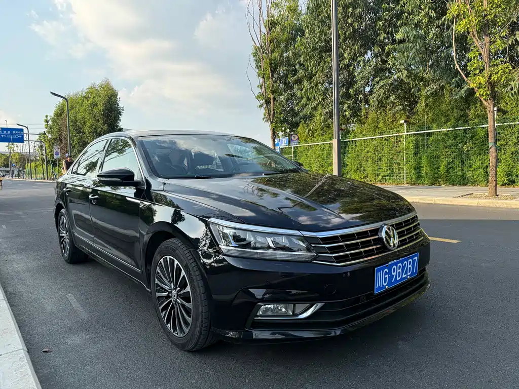 Volkswagen Passat 2017 — фото 2