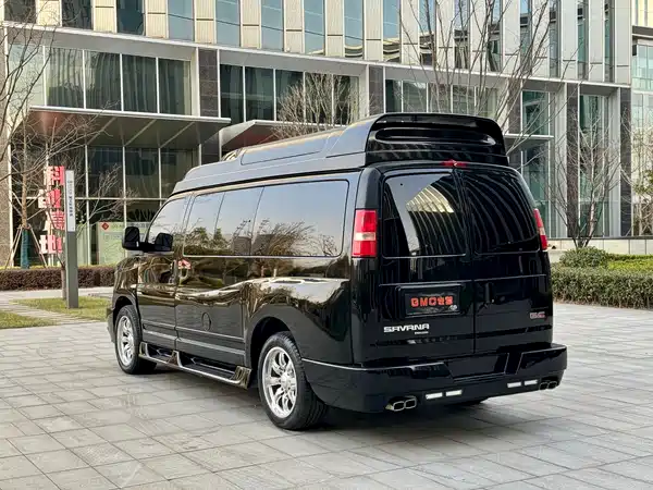 GMC SAVANA 2017