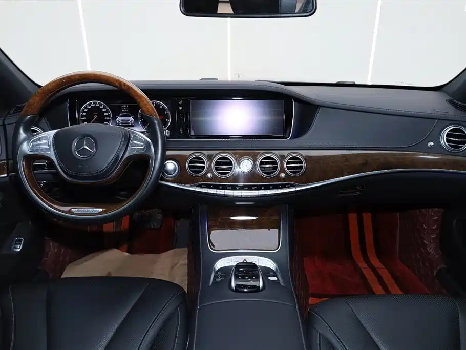 Mercedes-Benz S-Class 2017 — фото 20