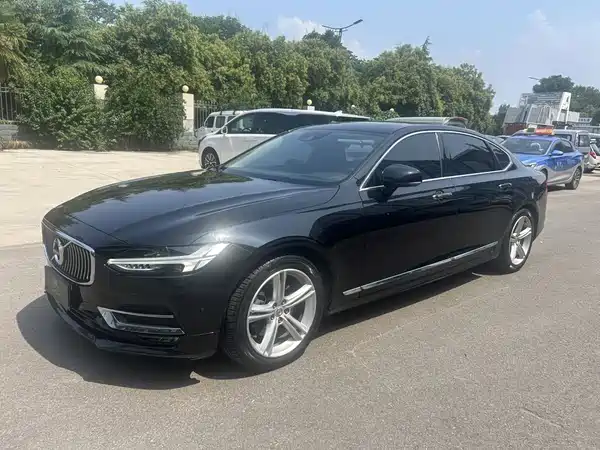 Volvo S90 2018