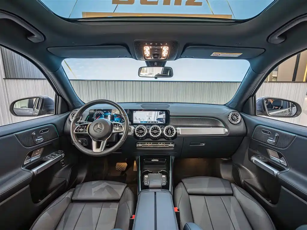 Mercedes-Benz GLB 2022 — фото 13