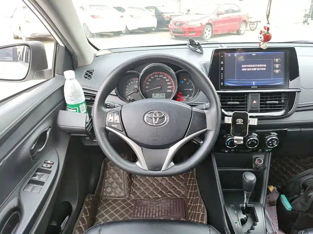 Toyota Vios 2021 — фото 11