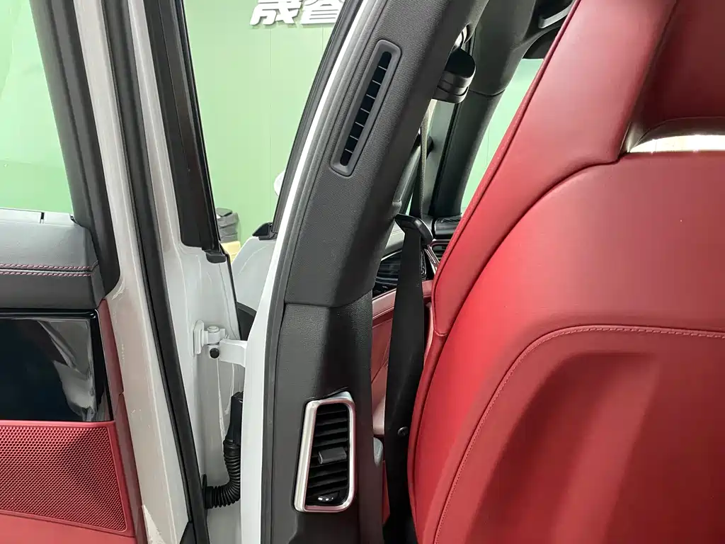 Porsche Panamera 2017 — фото 20