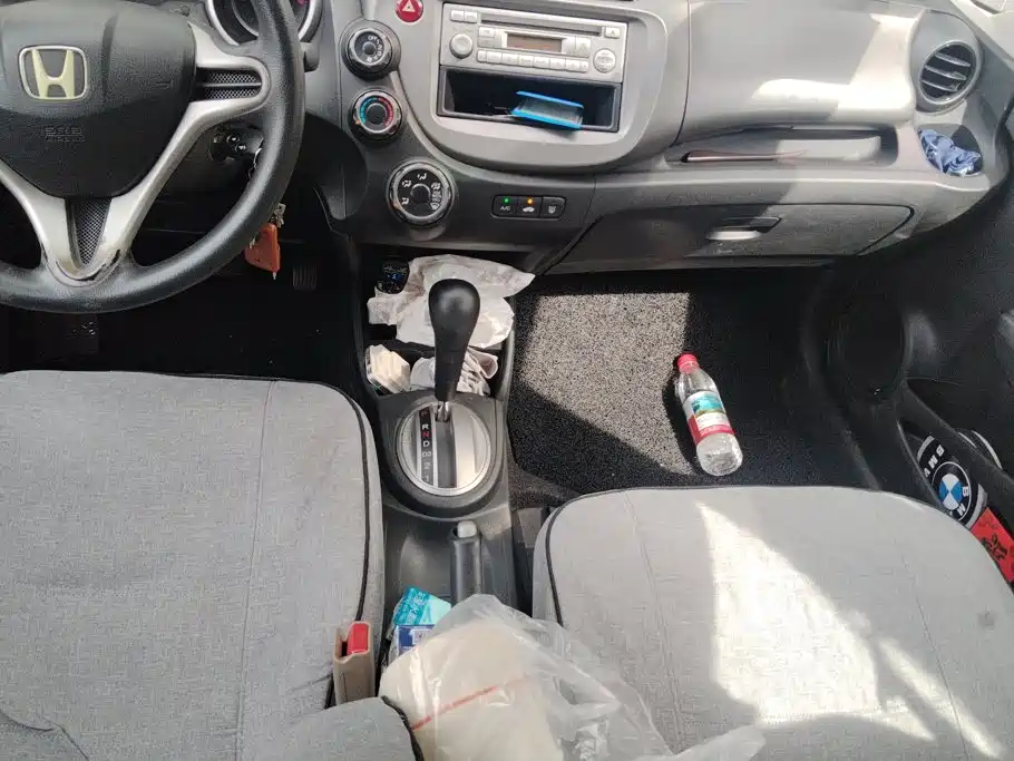 Honda Fit 2013 — фото 16