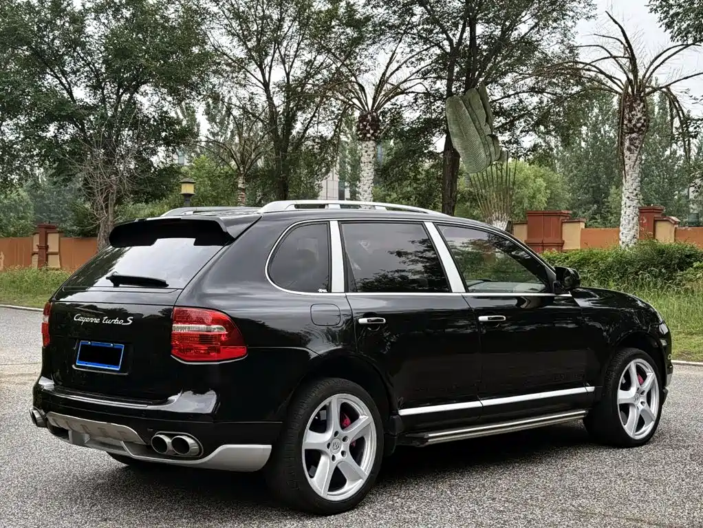 Porsche Cayenne 2009 — фото 18