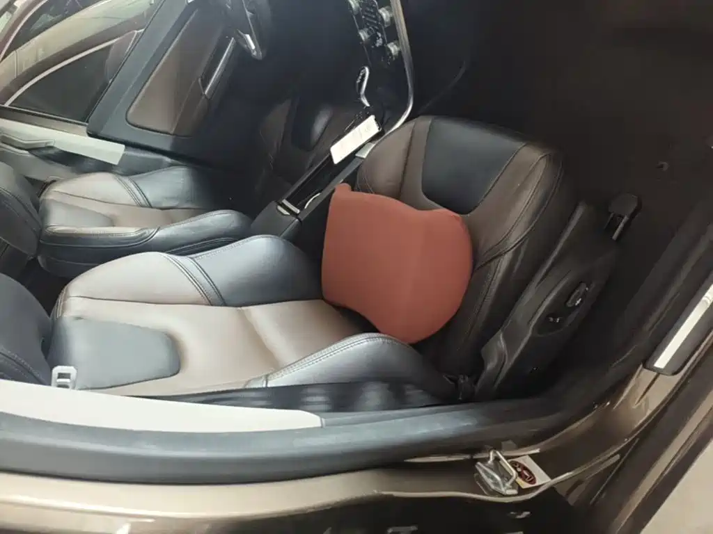 Volvo XC60 2015 — фото 25