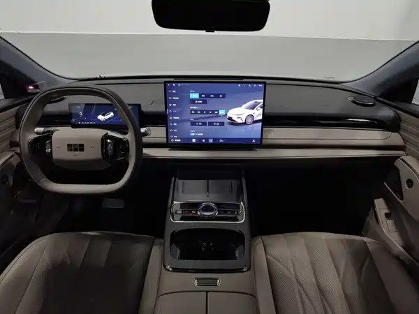 Geely Galaxy Starshine 8 2025