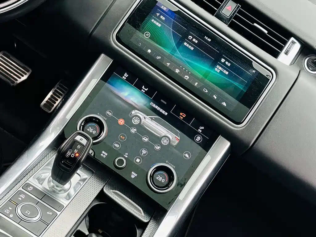 Land Rover Sport 2021 — фото 17