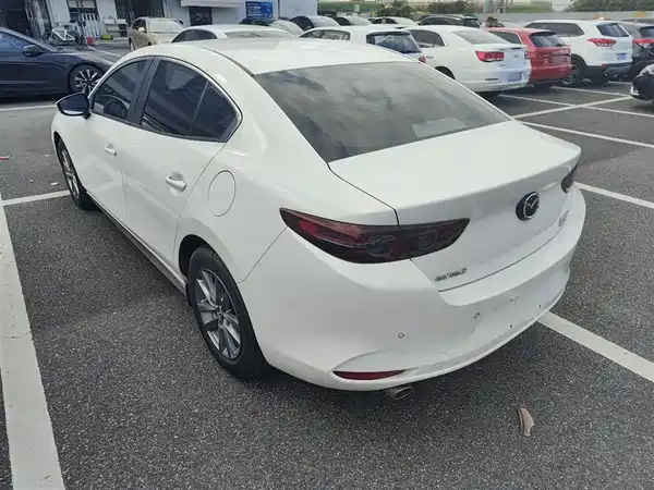 Mazda 3 Axela 2020