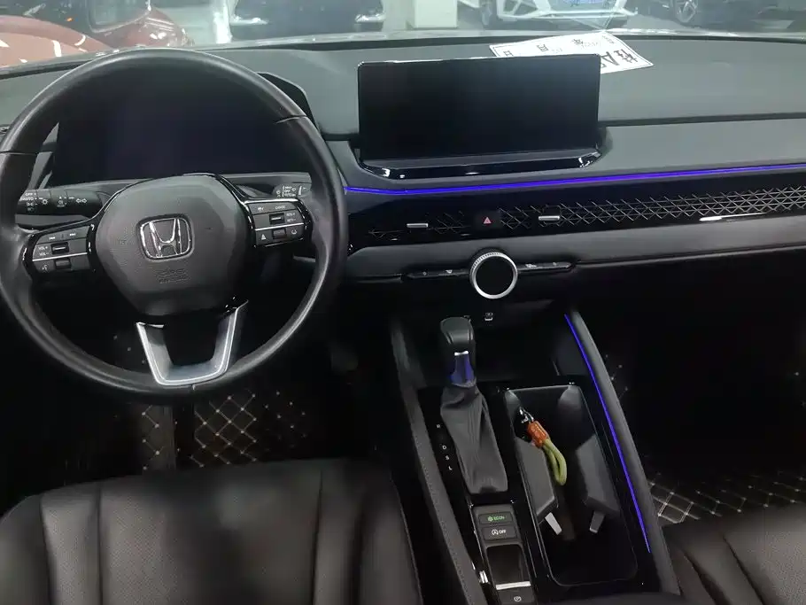 Honda Accord 2023 — фото 12