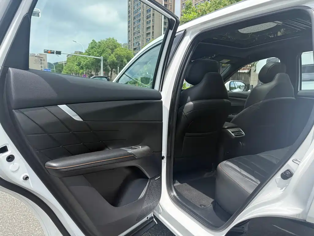 Changan CS75 PLUS 2025 — фото 12