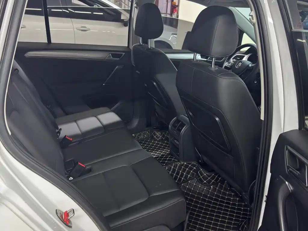 Volkswagen Golf Jialu 2019 — фото 10