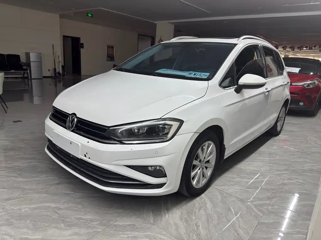 Volkswagen Golf Jialu 2019 — фото 1