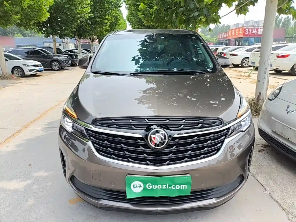 Buick GL8 2021 — фото 3