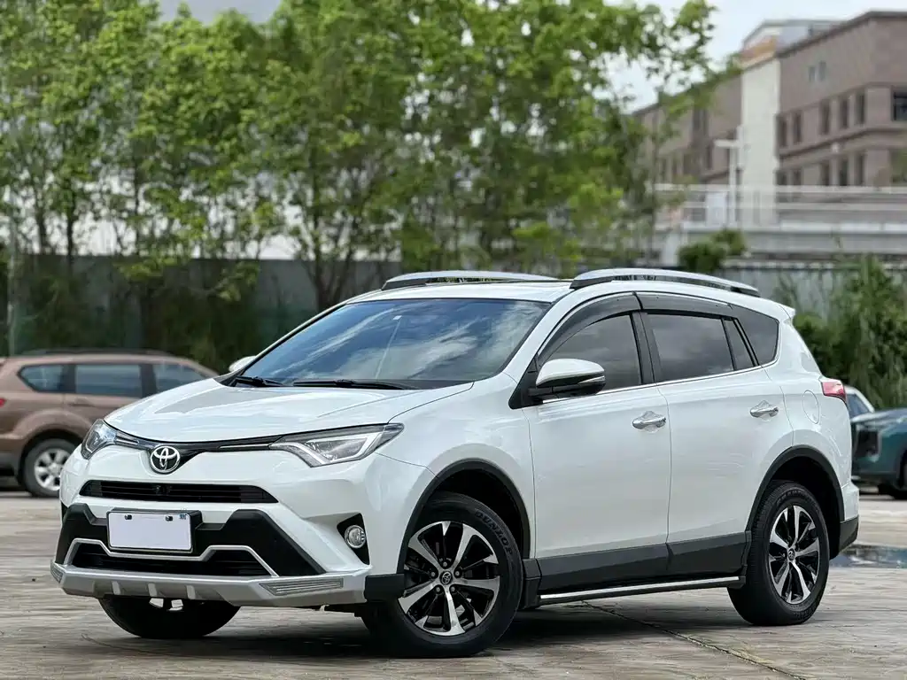 Toyota RAV4 2017