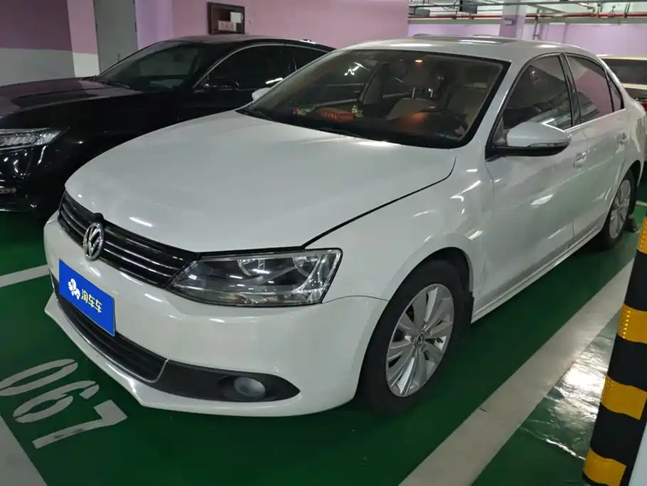 Volkswagen Sagitar 2015 — фото 1