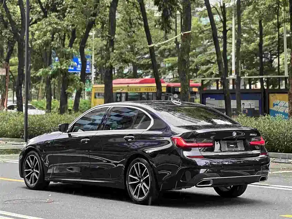 BMW 3 Series 2020