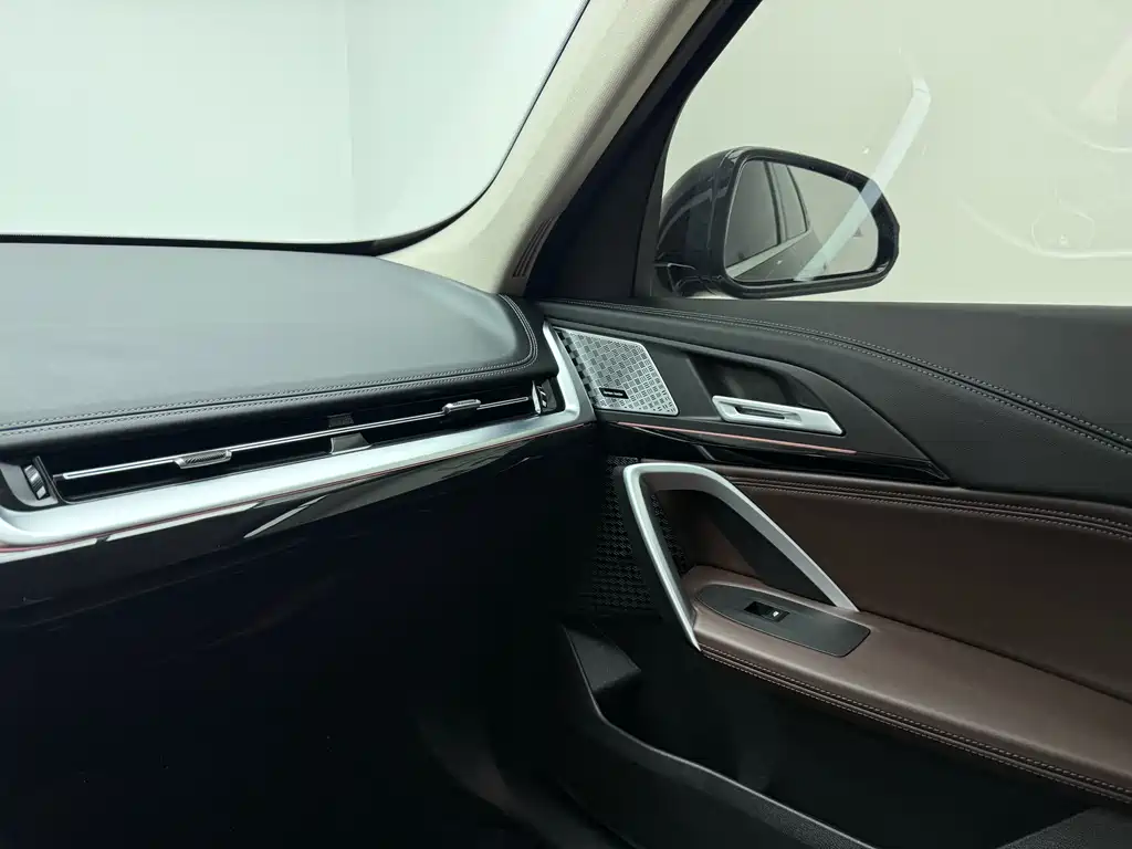 BMW X1 2025 — фото 14
