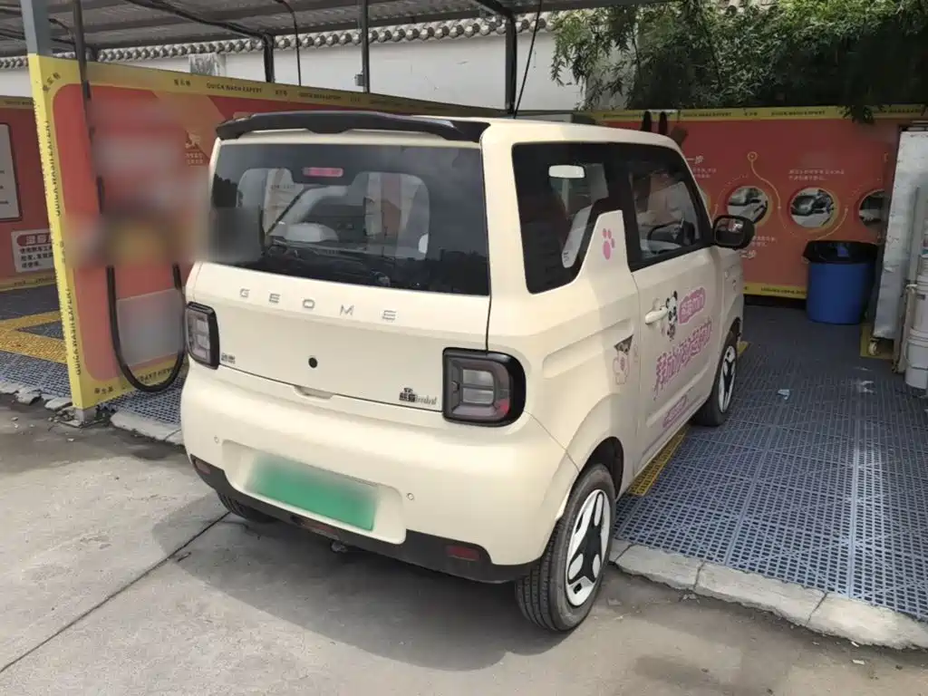 Geely Galaxy Panda 2025