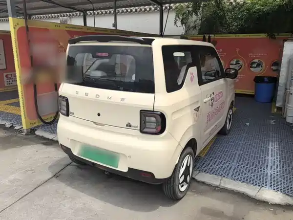 Geely Galaxy Panda 2025
