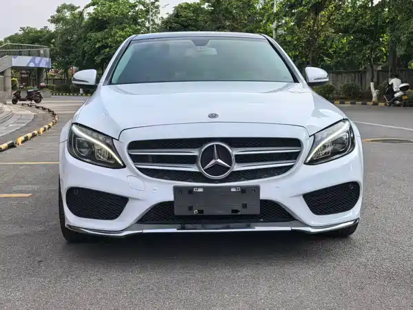 Mercedes-Benz C-Class 2018