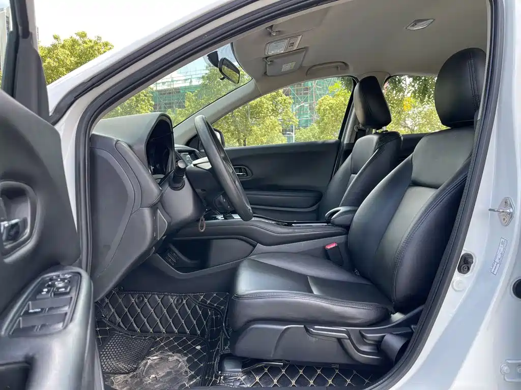 Honda Vezel 2018 — фото 15