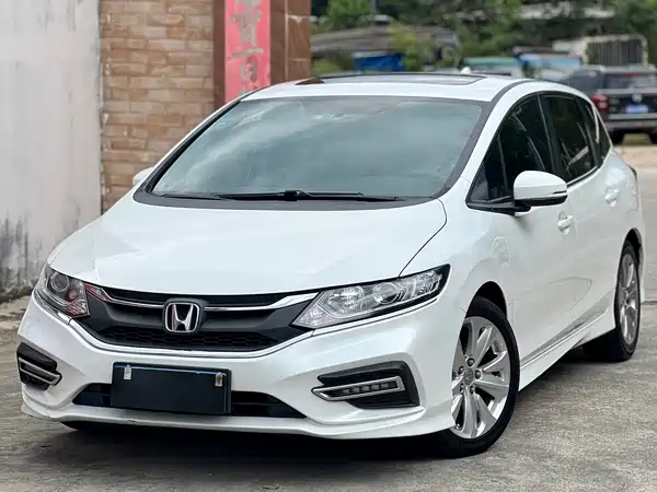 Honda Jade 2017