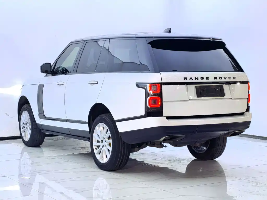Land Rover Range Rover 2020 — фото 20