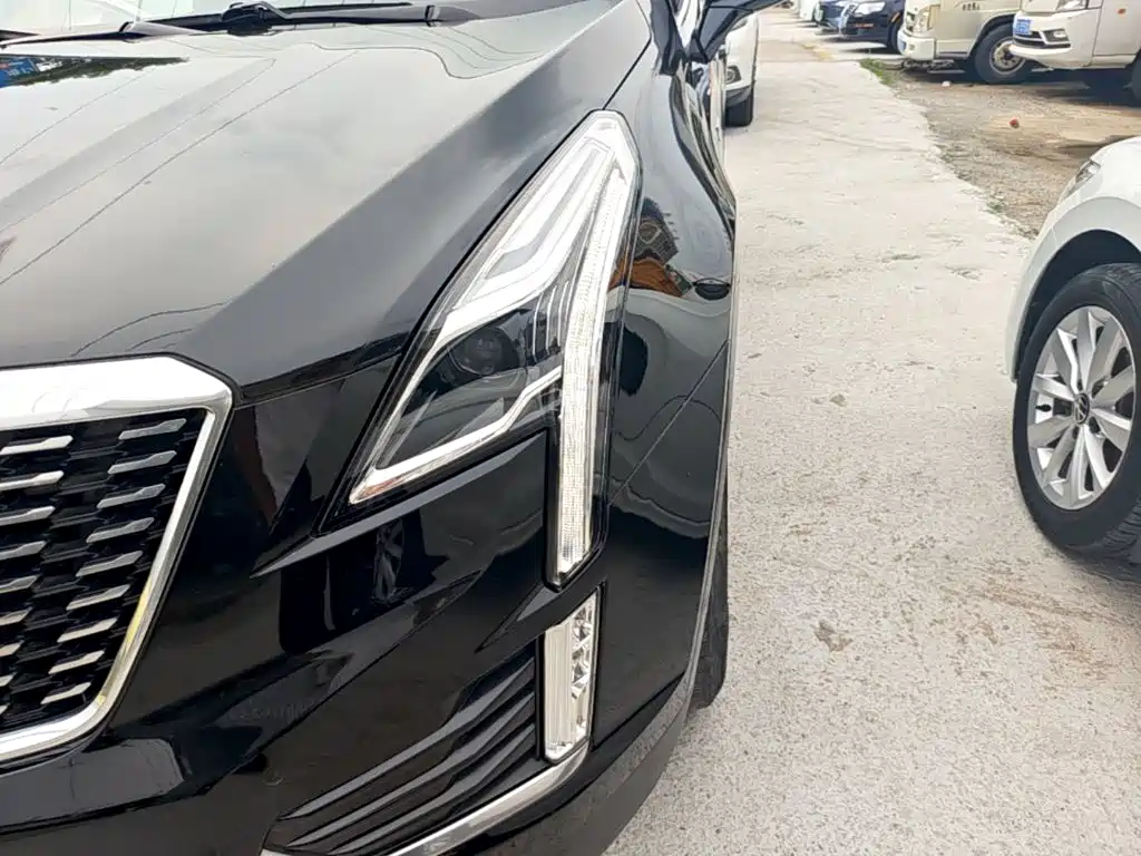 Cadillac XT5 2021 — фото 24