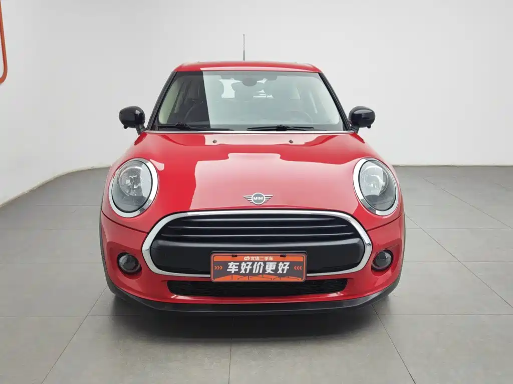 MINI MINI 2019