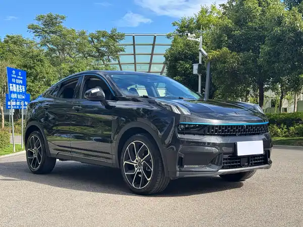 Lynk & Co 05 2022