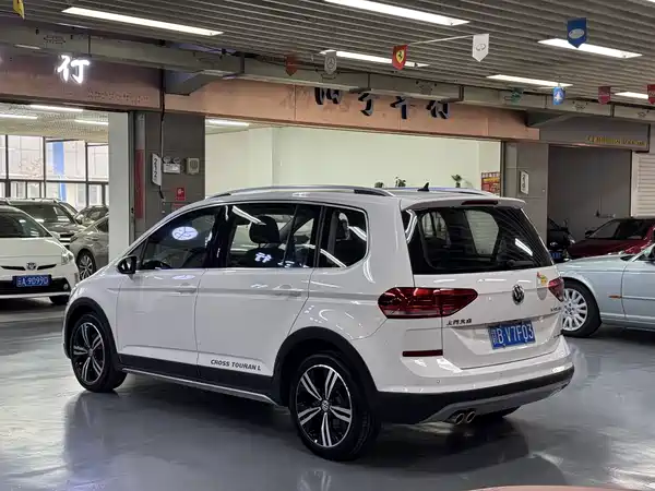 Volkswagen Touran 2020