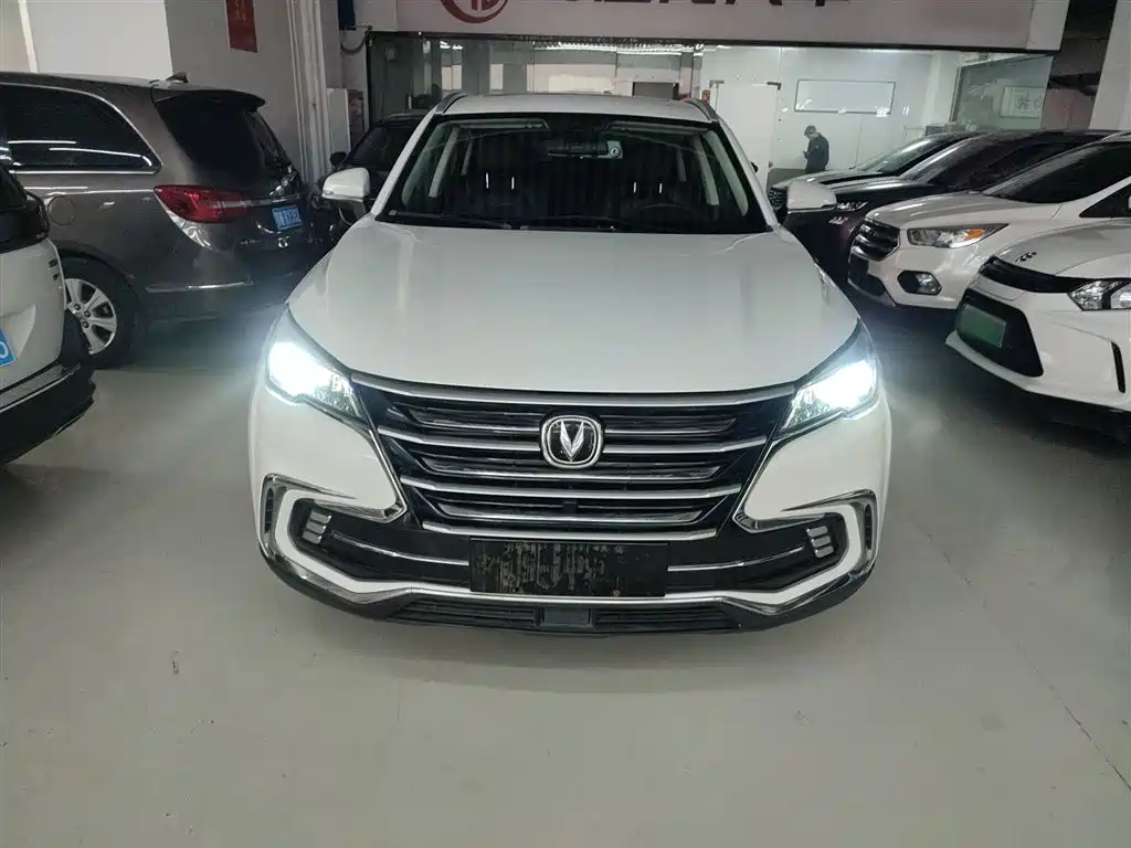 Changan CS85 COUPE 2019 — фото 3