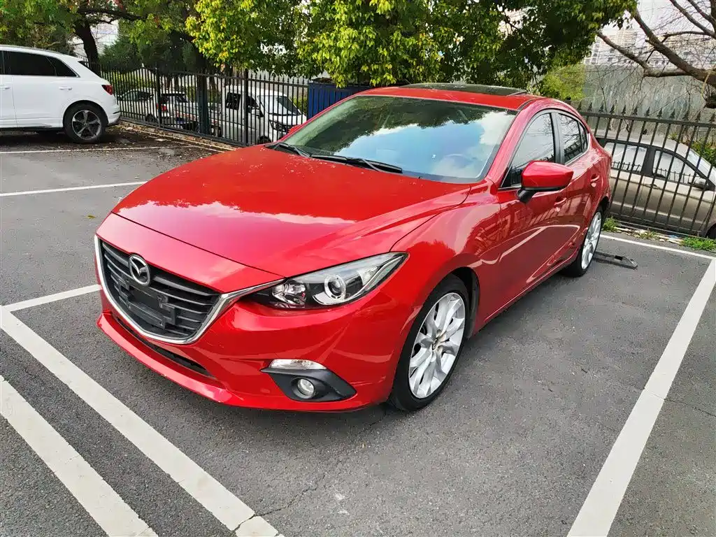 Mazda 3 Axela 2015 — фото 1