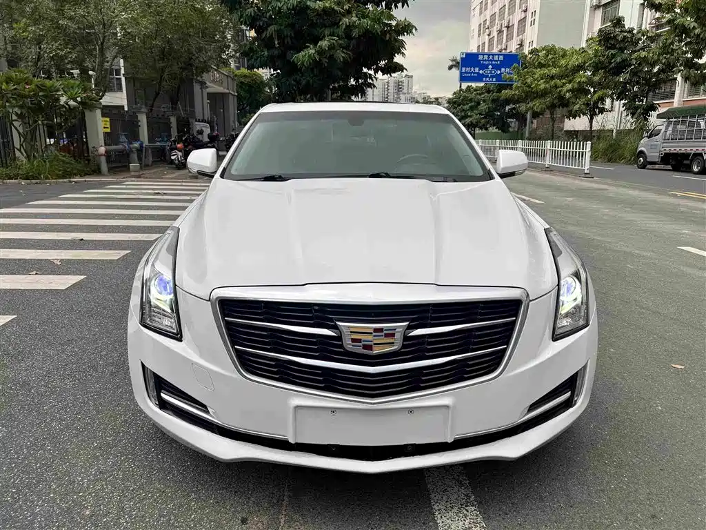 Cadillac ATS-L 2018 — фото 15