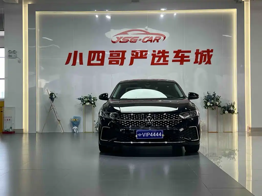 Volkswagen Passat 2022