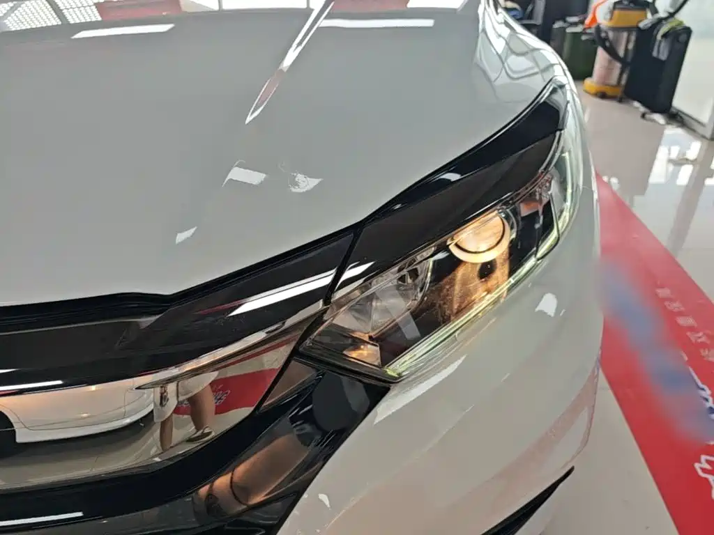 Honda Vezel 2021 — фото 24