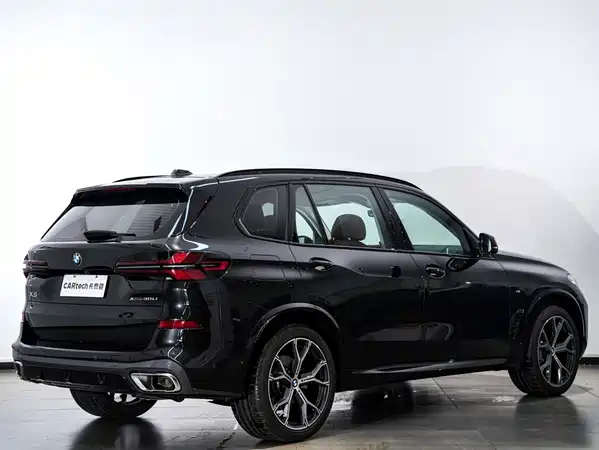 BMW X5 2025