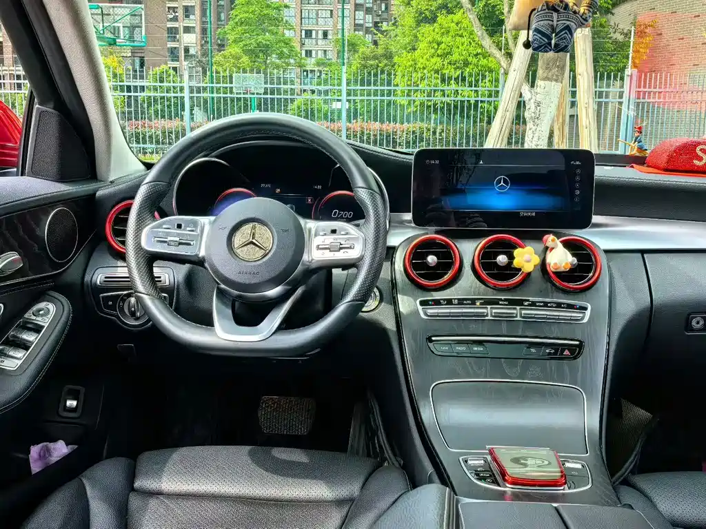 Mercedes-Benz C-Class 2020 — фото 9