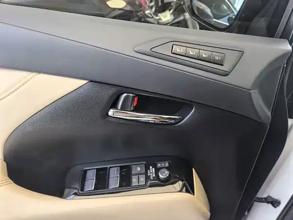 Toyota Alphard 2022