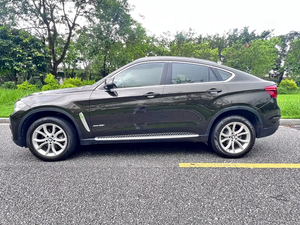 BMW X6 2015 — фото 24