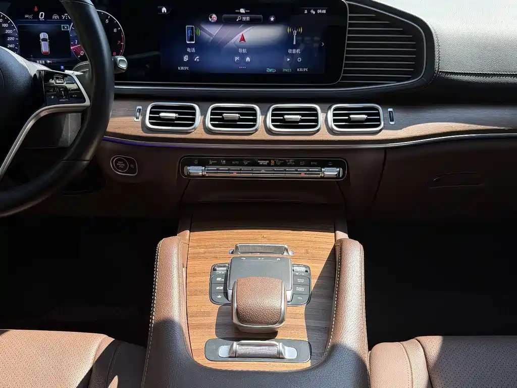 Mercedes-Benz GLE 2024 — фото 14