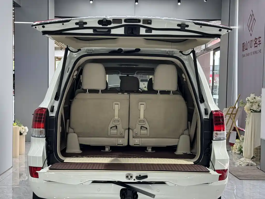 Toyota Land Cruiser 2019 — фото 25