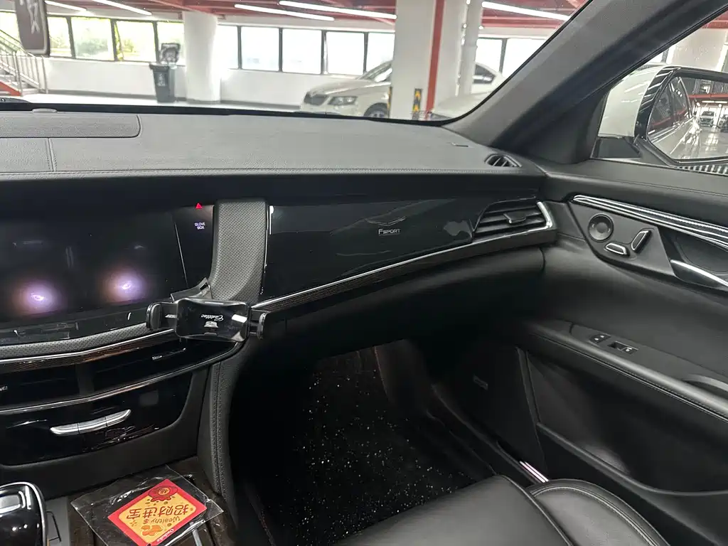 Cadillac CT6 2020 — фото 10