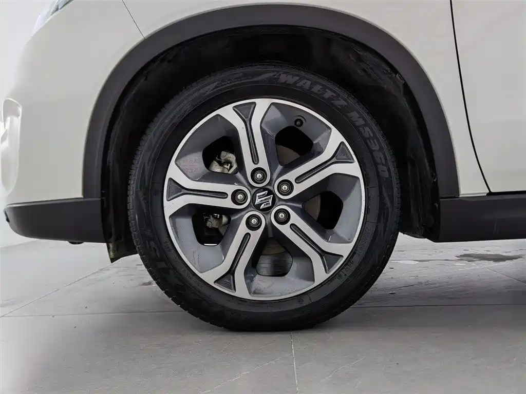 Suzuki Vitara 2018 — фото 17