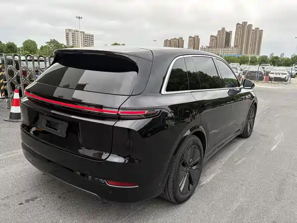 Li Auto L7 2024