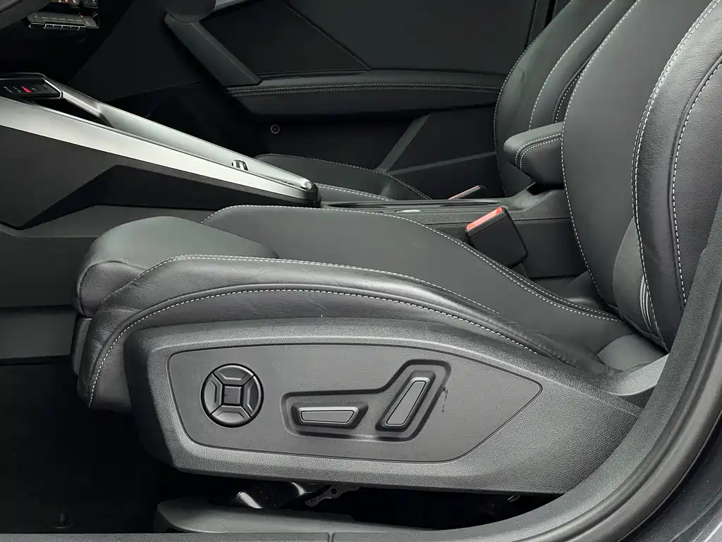 Audi A3 2022 — фото 18