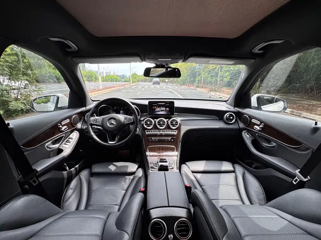 Mercedes-Benz GLC 2019