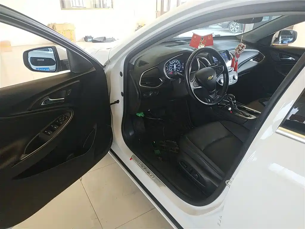 Chevrolet Malibu XL 2022 — фото 16