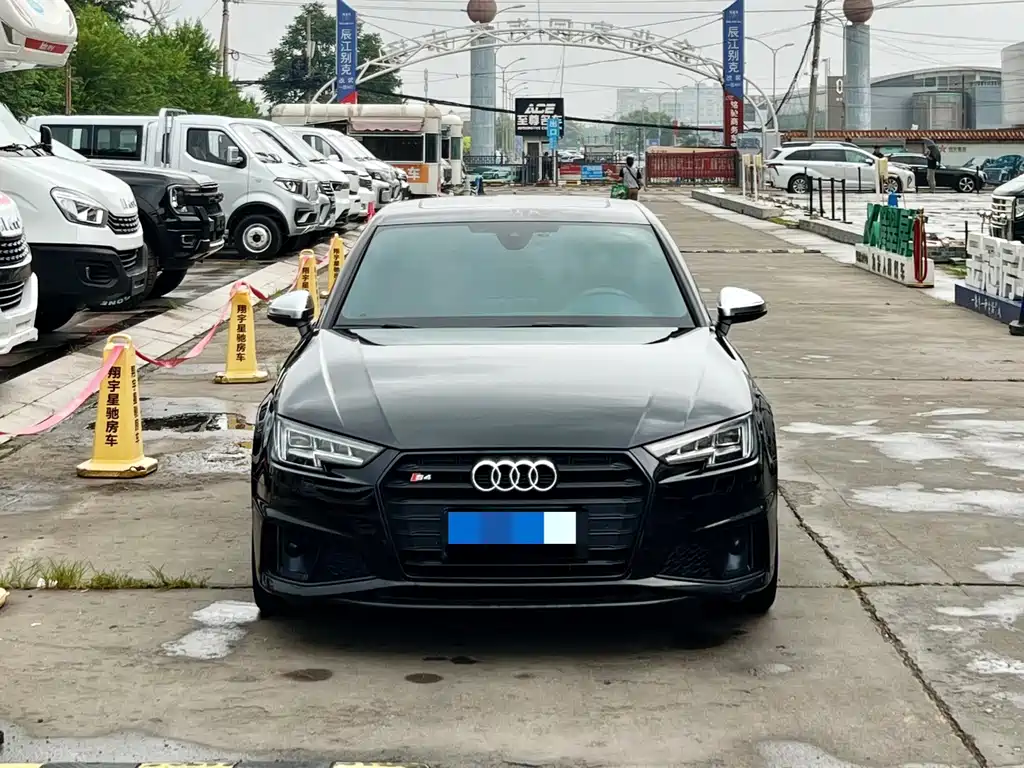 Audi S4 2019